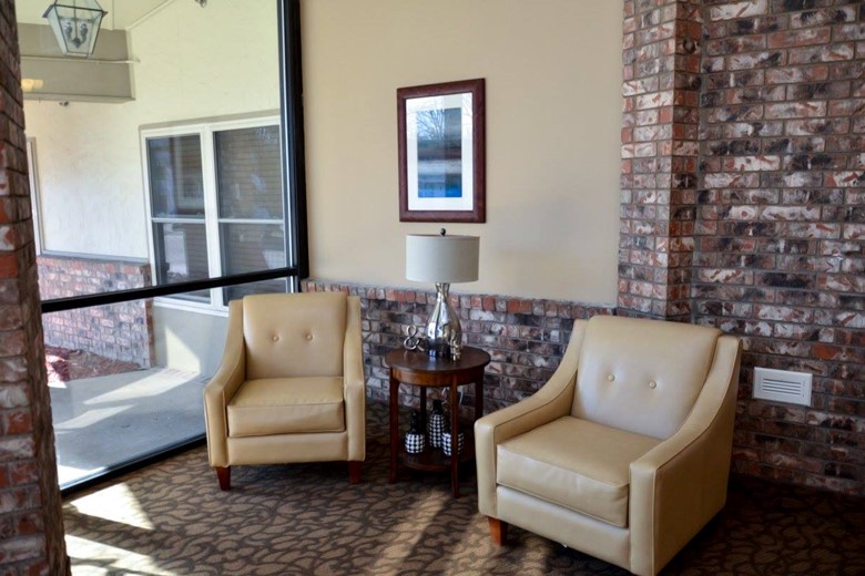 Image of Smoky Hill Rehabilitation Center (6)