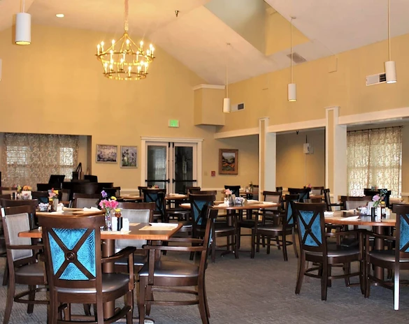 Image of Burgundy Place (3)