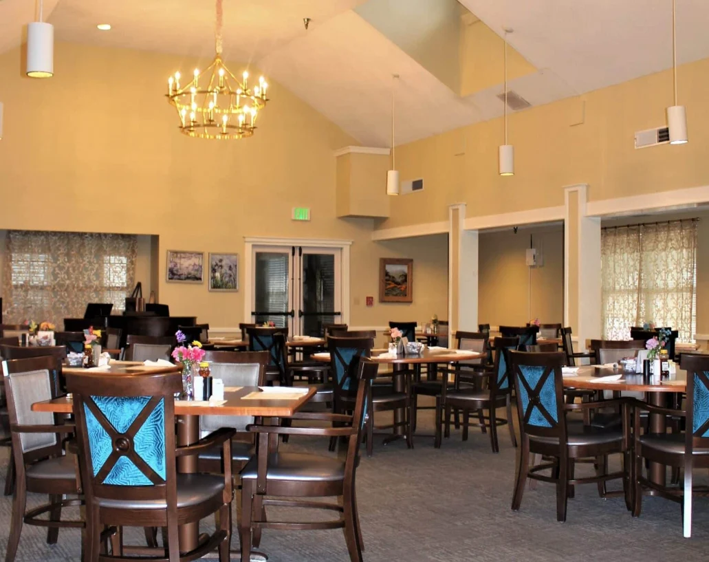 Image of Burgundy Place (3)