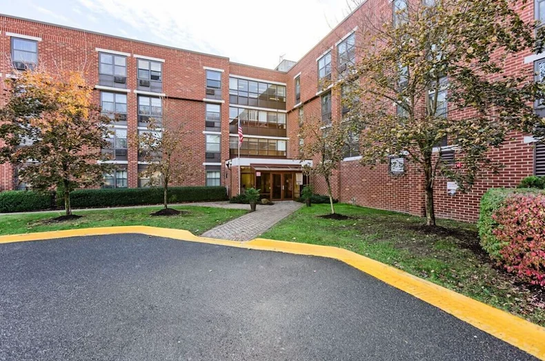 Image of Hall's Corner (1)