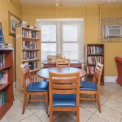 Image of Colonial at West Palm Beach (2)