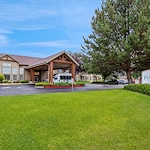 Image of Pine Oaks Senior Living (1)