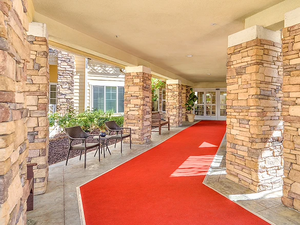 Image of Holiday Simi Hills (3)