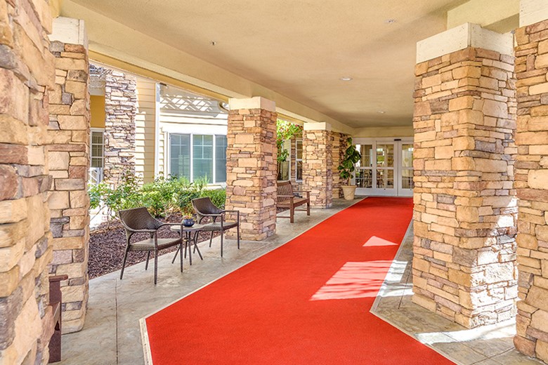 Image of Holiday Simi Hills (3)
