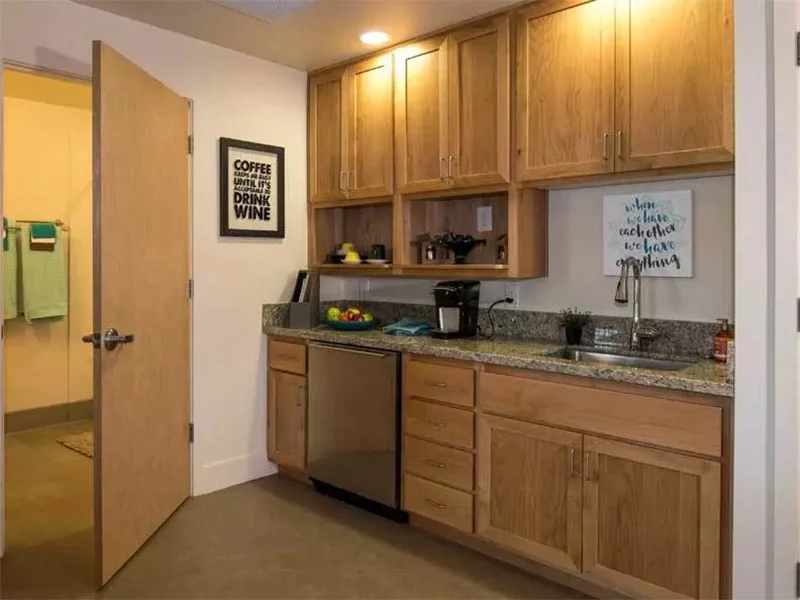 Image of Meadow Oaks of Roseville (6)