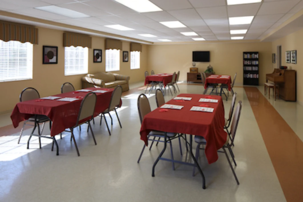 Image of Tyler's Retreat At Iron Bridge (4)