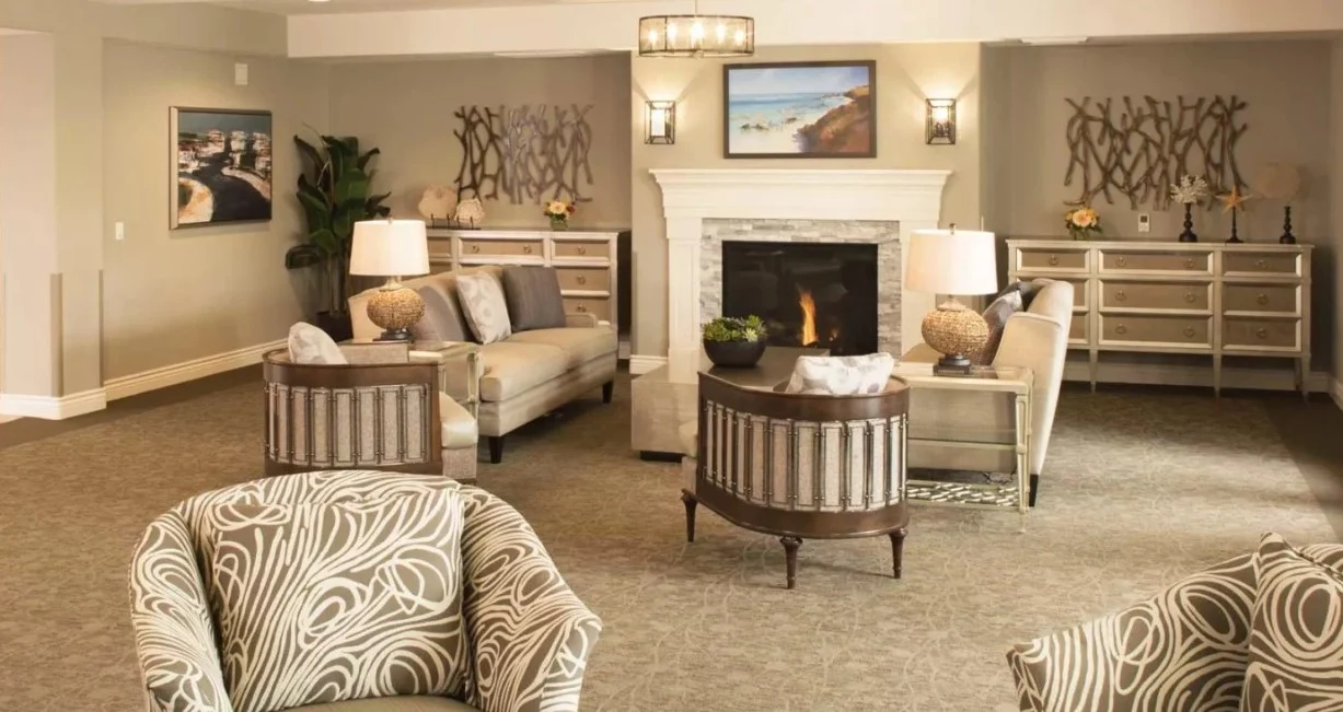 Image of Oakmont of Pacific Beach (3)