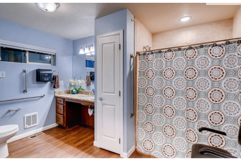 Image of Lakewood Assisted Living (7)
