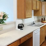 Image of Lake Towne Senior (2)