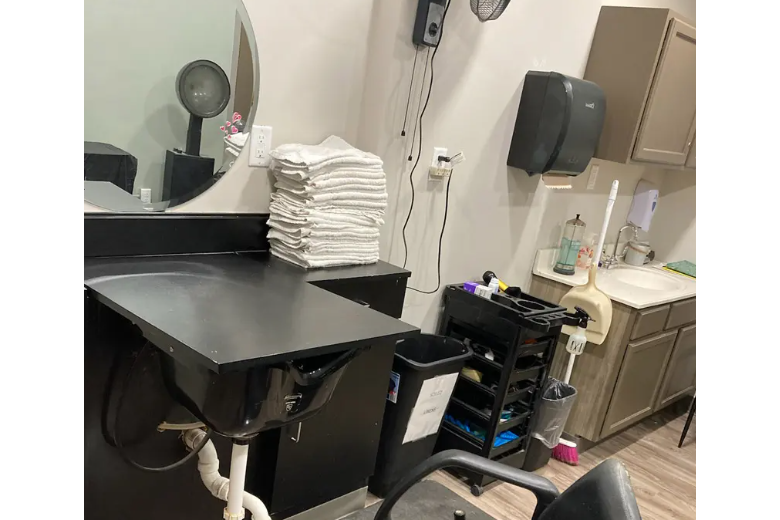 Image of Silver Foxes Senior Living & Rehab (5)