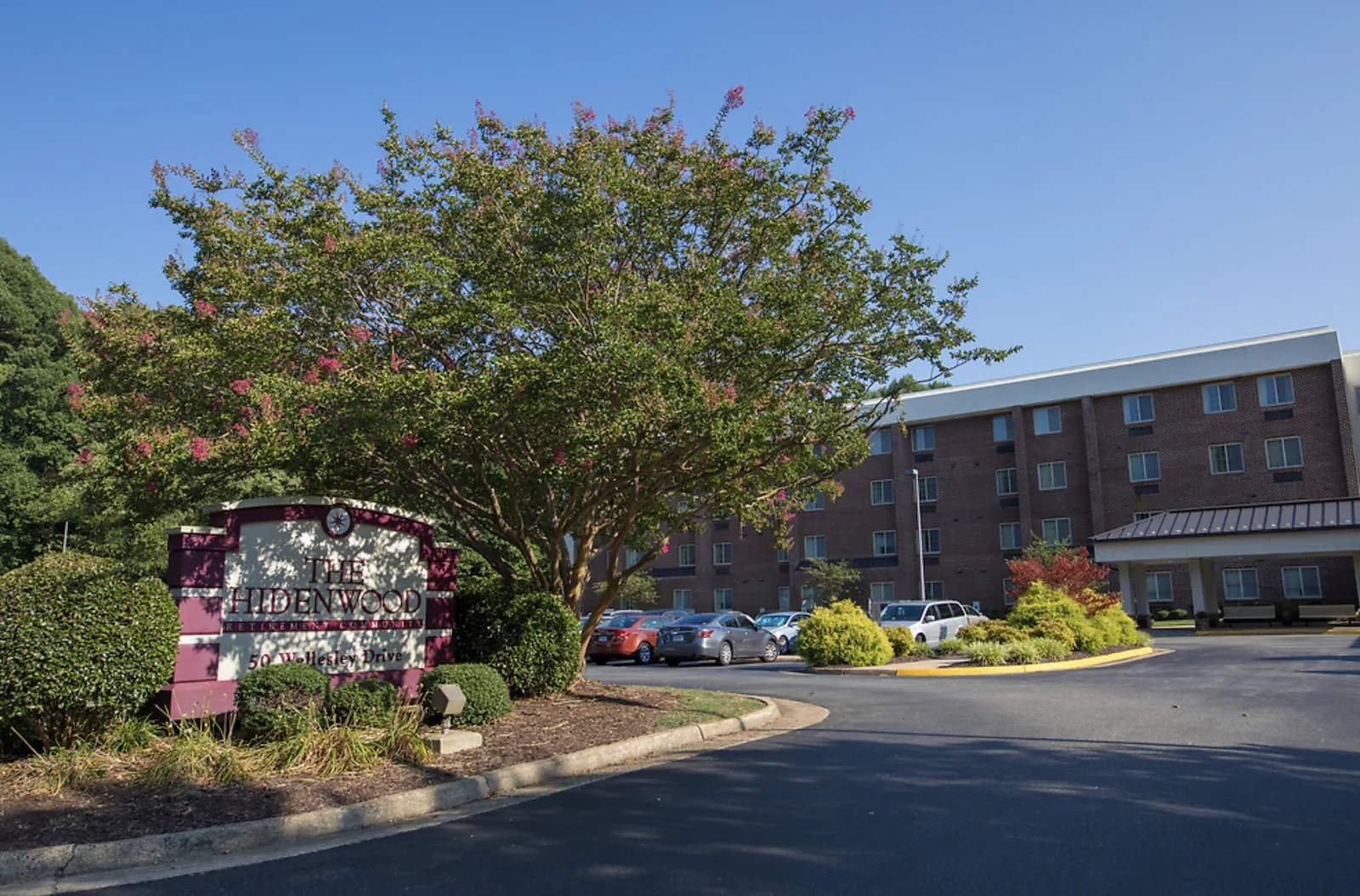 Image of The Hidenwood Community (1)