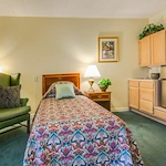 Image of Castle Senior Living at Forest Hills (9)