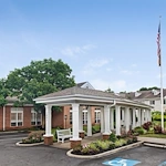 Image of Brighton Gardens of Edison Healthcare (1)