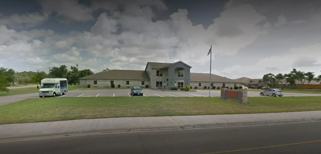 Image of Gulf Pointe Village Retirement (1)