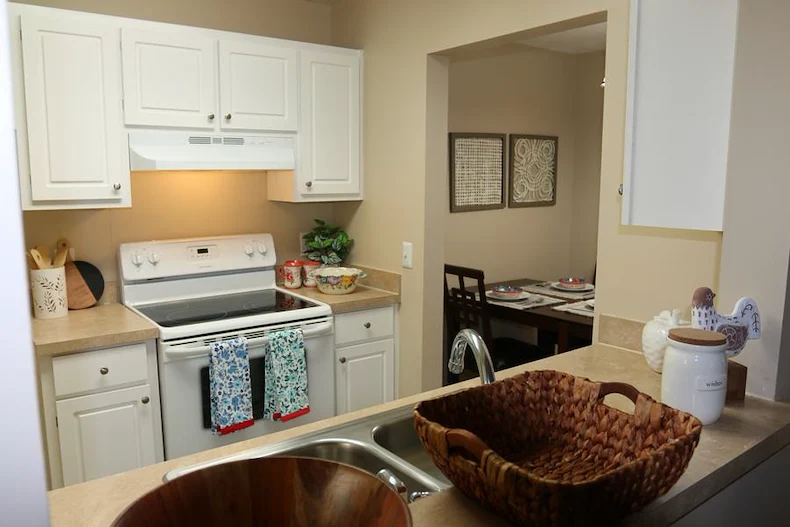 Image of Covenant Woods (9)