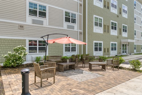 Image of Cedarhurst of Naperville (2)