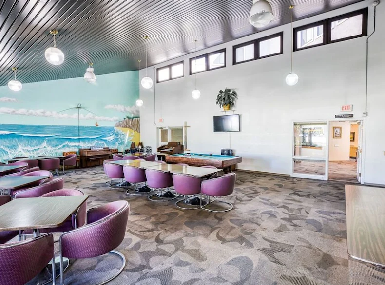 Image of Steinbeck Commons (2)