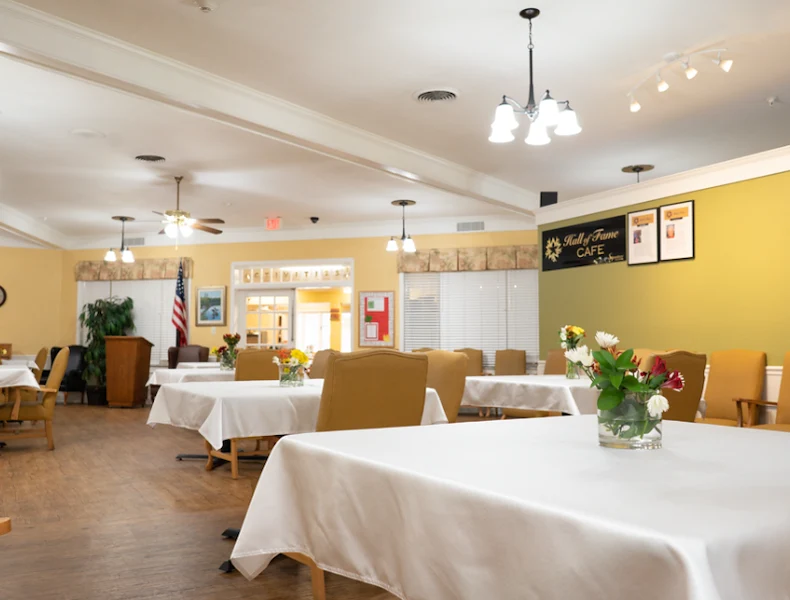 Image of Mayfair Manor (4)