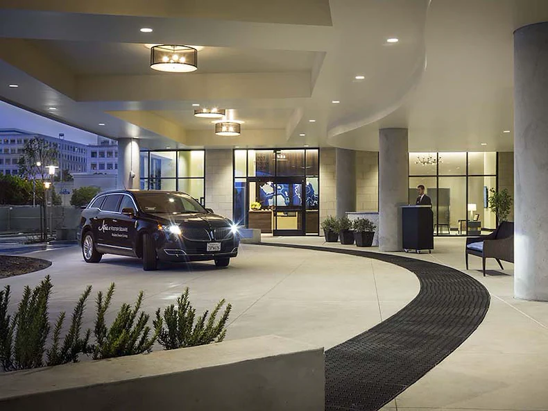 Image of Atria at Foster Square (10)