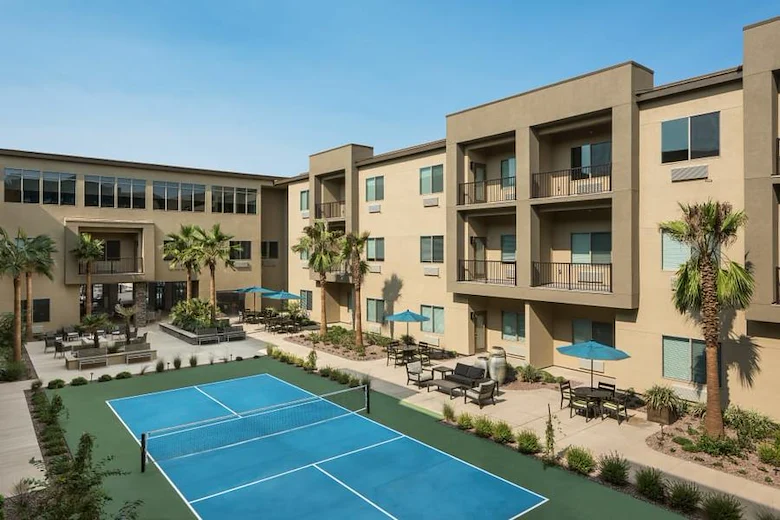 Image of Carnegie Heights at Henderson (9)