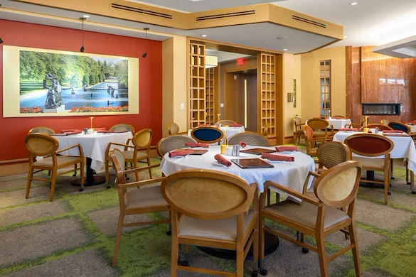 All Seasons West Bloomfield independent living in West Bloomfield, MI, dining room