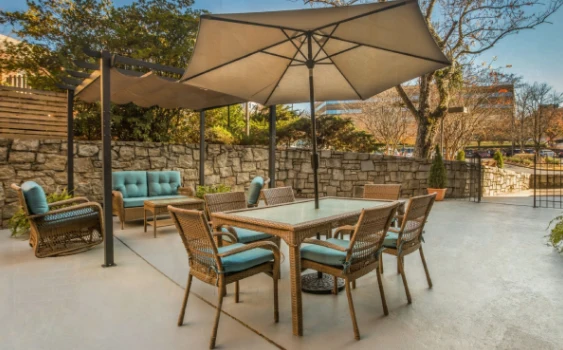 Image of Perimeter Rehabilitation Suites by Harborview (9)