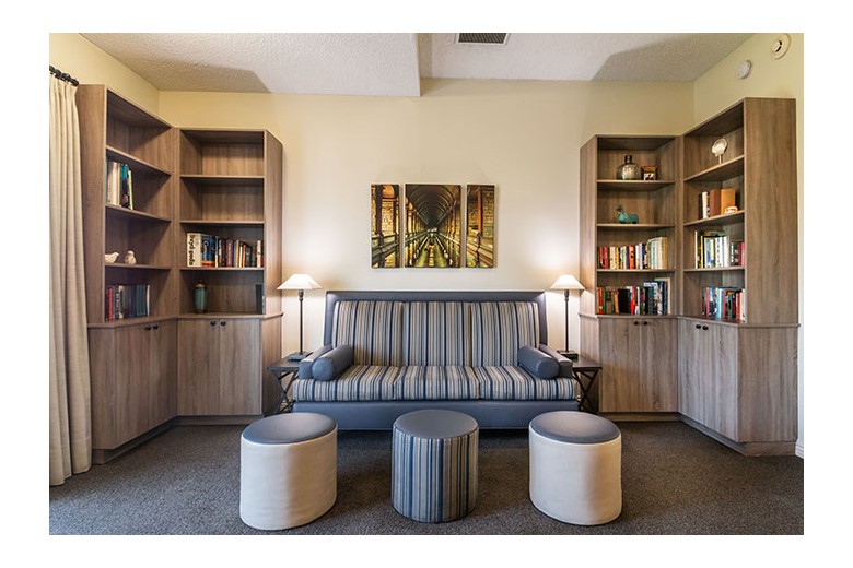 Image of Silverado Beverly Place Memory Care Community (5)