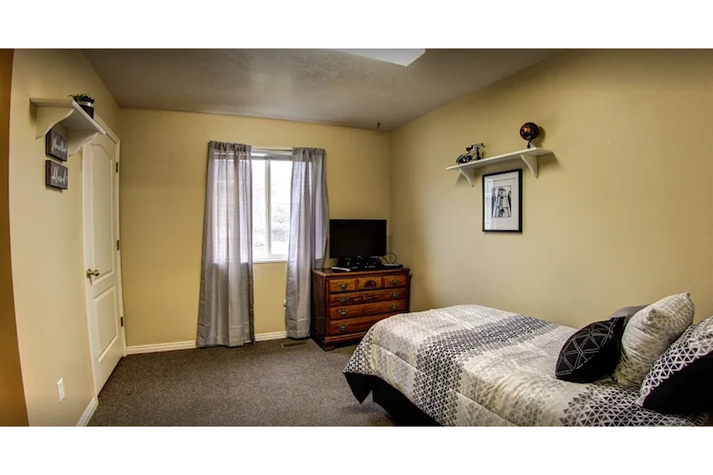 Image of BeeHive Homes of Spanish Fork (4)