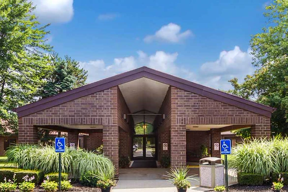 Image of Mission Point of Clarkston (1)