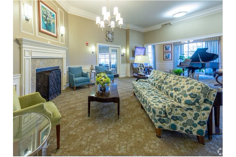 Image of Brookhaven Manor (8)