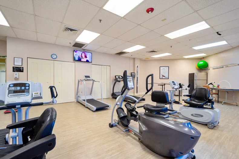 Image of The Court at Palm Aire (8)