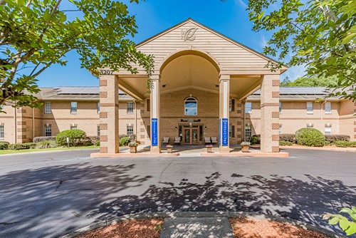 Image of Woodmont Senior Living (1)