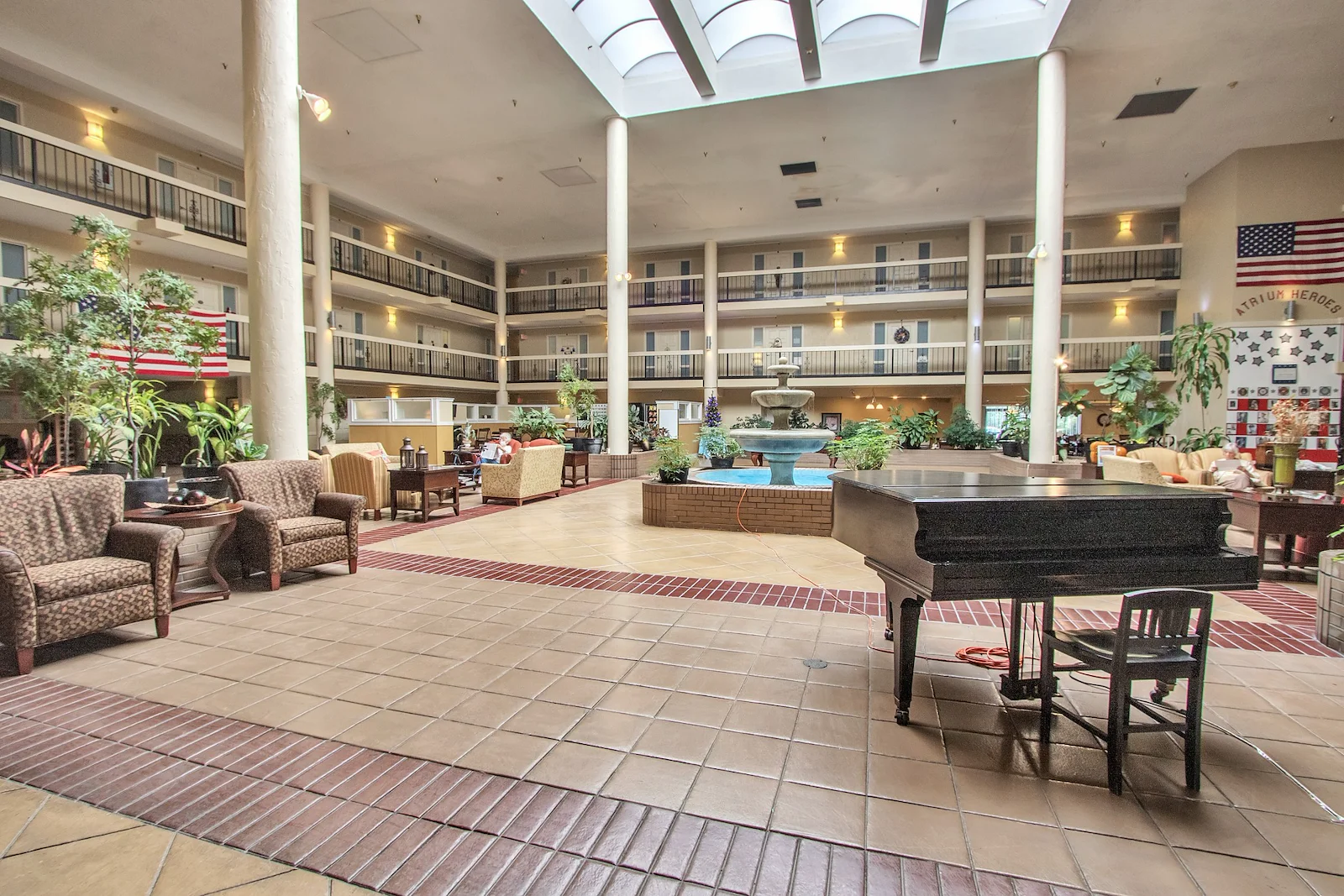 Image of Atrium of Belleville (2)