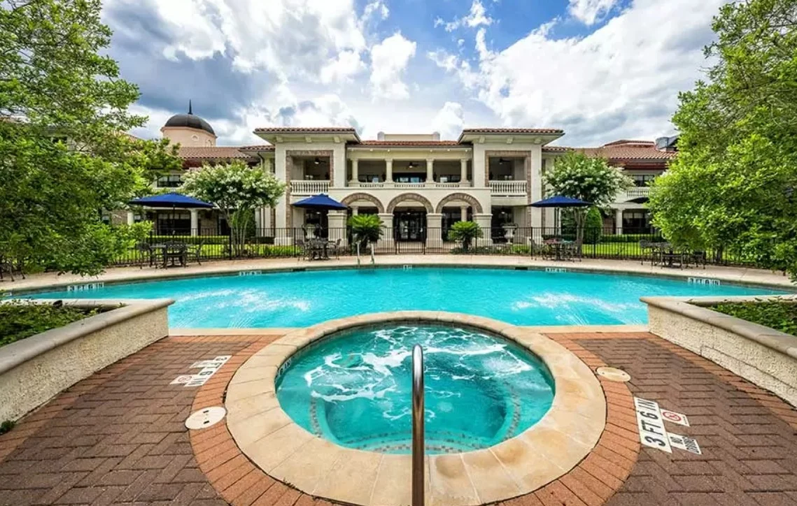 Image of Conservatory at Alden Bridge (10)