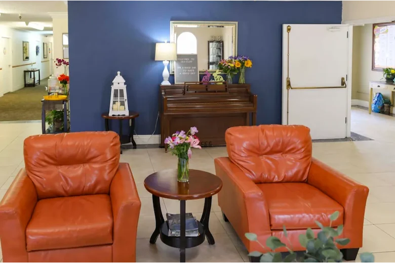 Image of Sea Cliff Assisted Living (4)