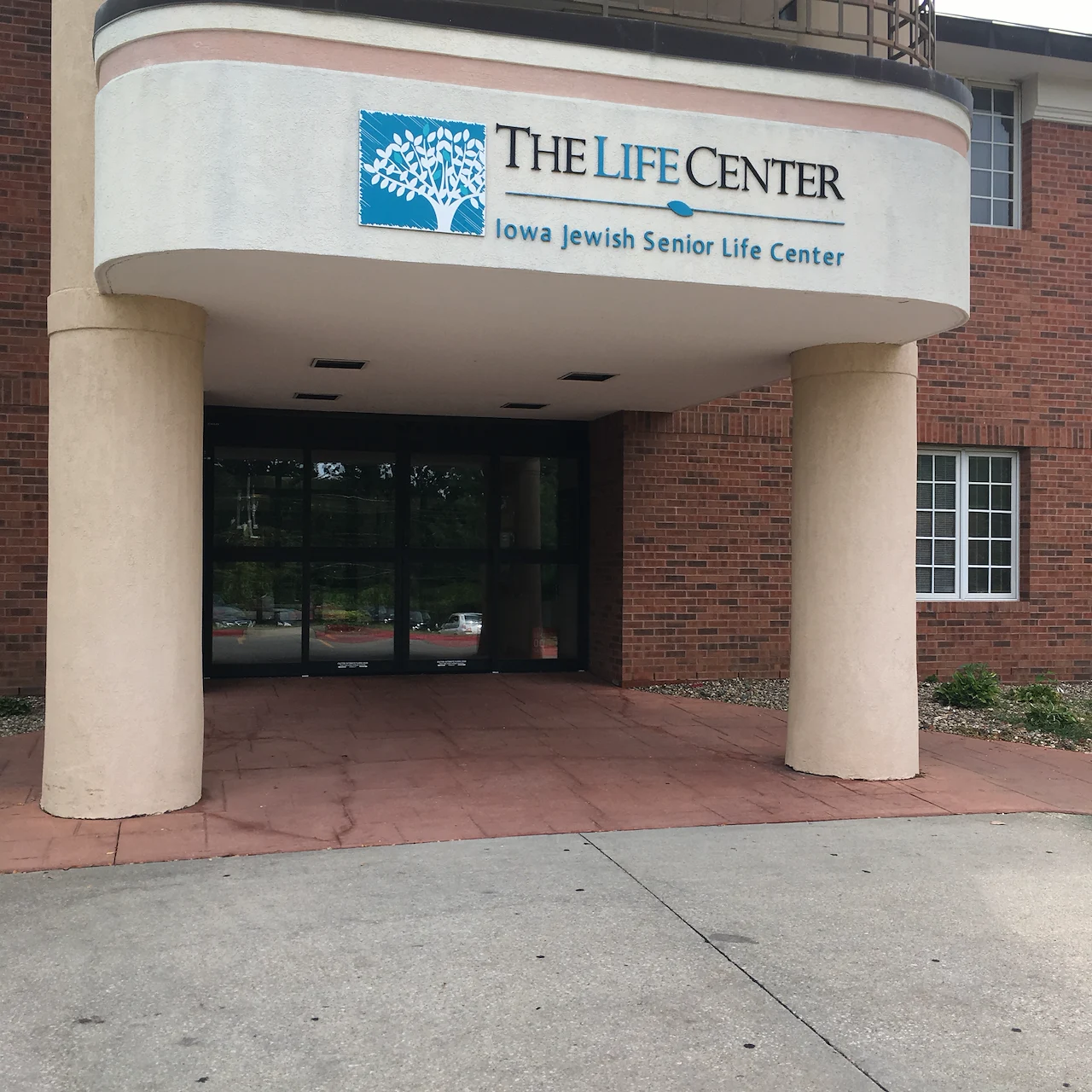 Image of Iowa Jewish Senior Life Center (3)
