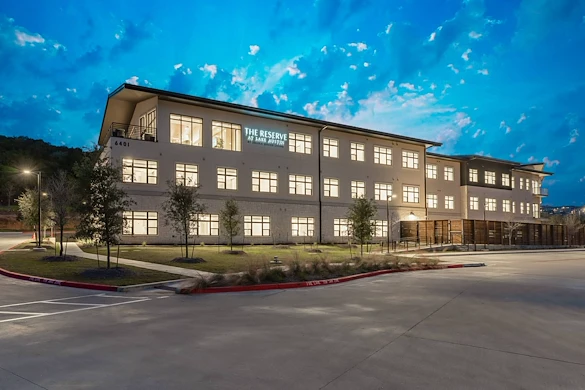 Image of The Reserve at Lake Austin (2)