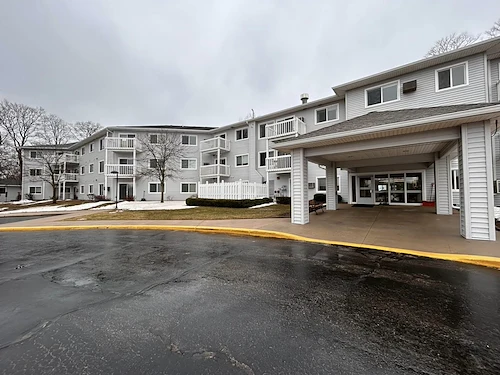 Image of Michigan Shores Cooperative (3)