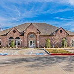 Image of Hickory Manor (1)