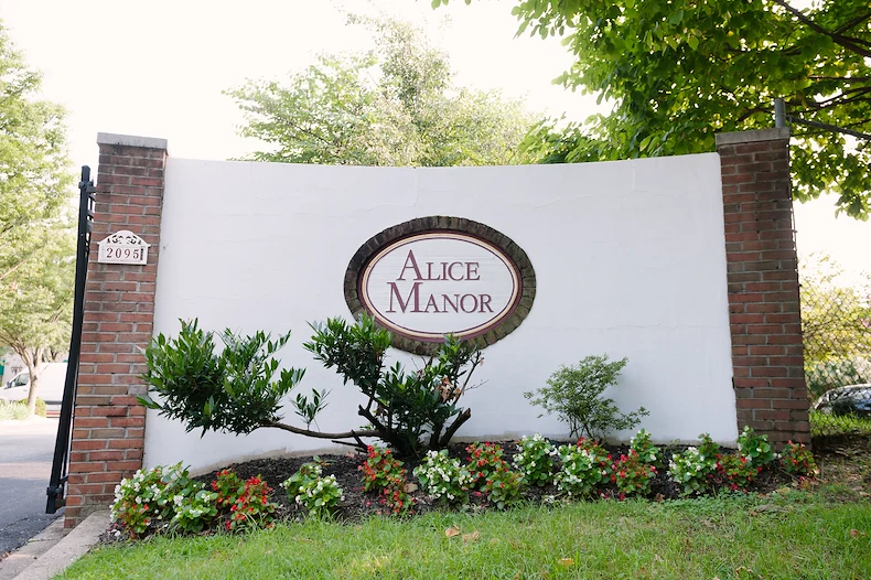 Image of Autumn Lake Healthcare At Alice Manor (2)
