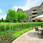 Image of Vi At The Glen (4)