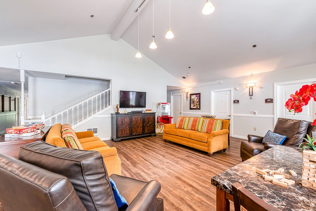 Image of The Cottages of Lynnwood (4)