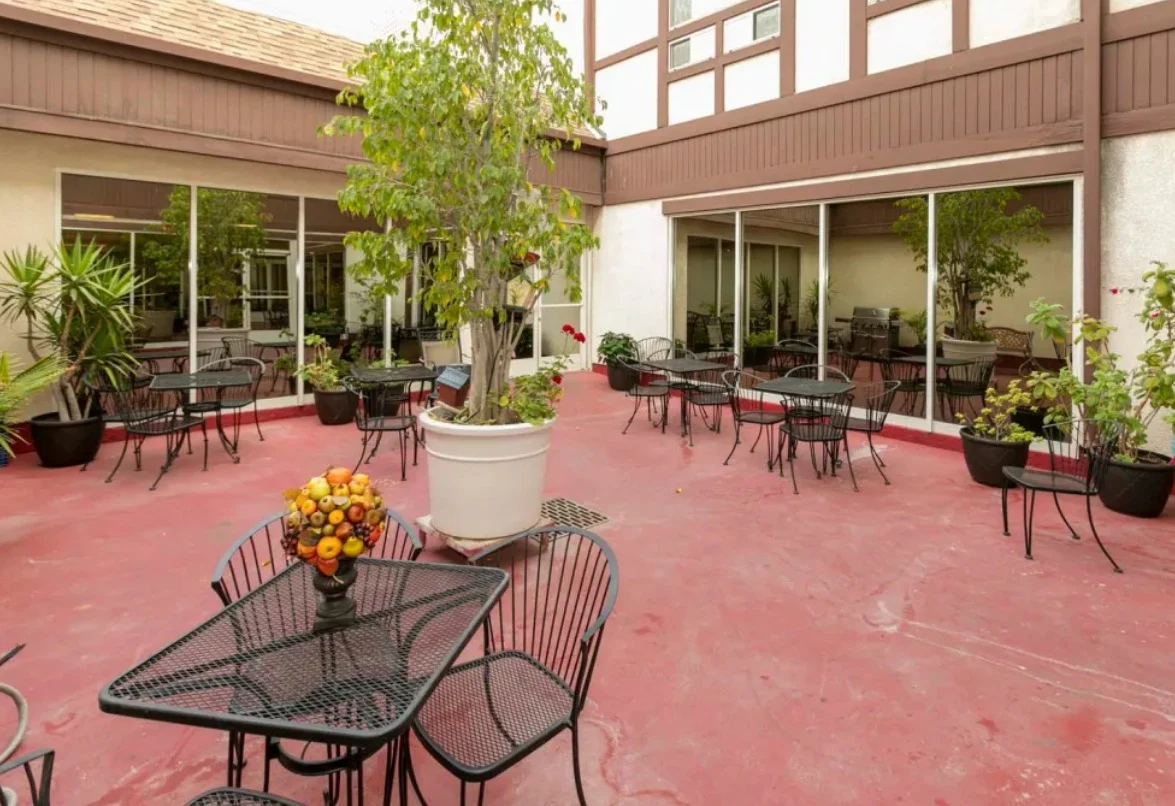 Image of Victoria Care Center (2)