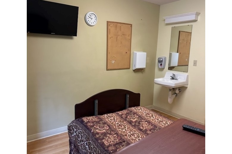 Image of Cardinal Woods Skilled Nursing & Rehab (2)