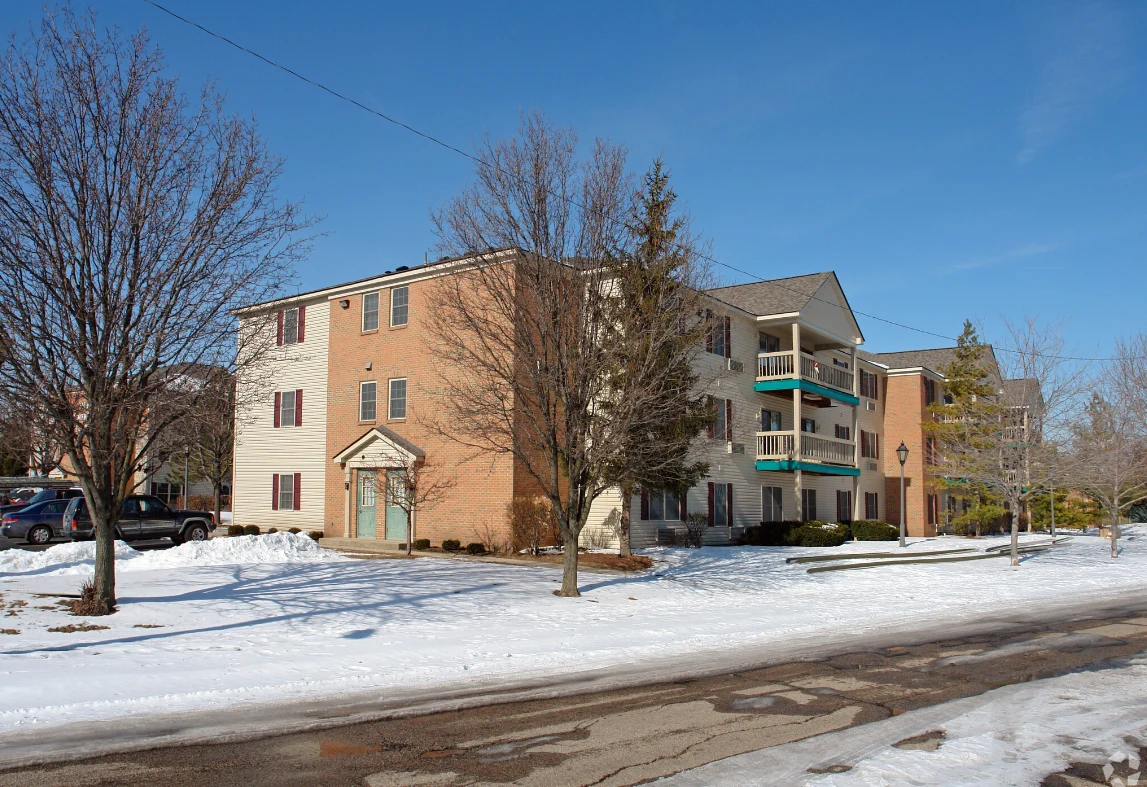 Image of Twin Towers Place (2)