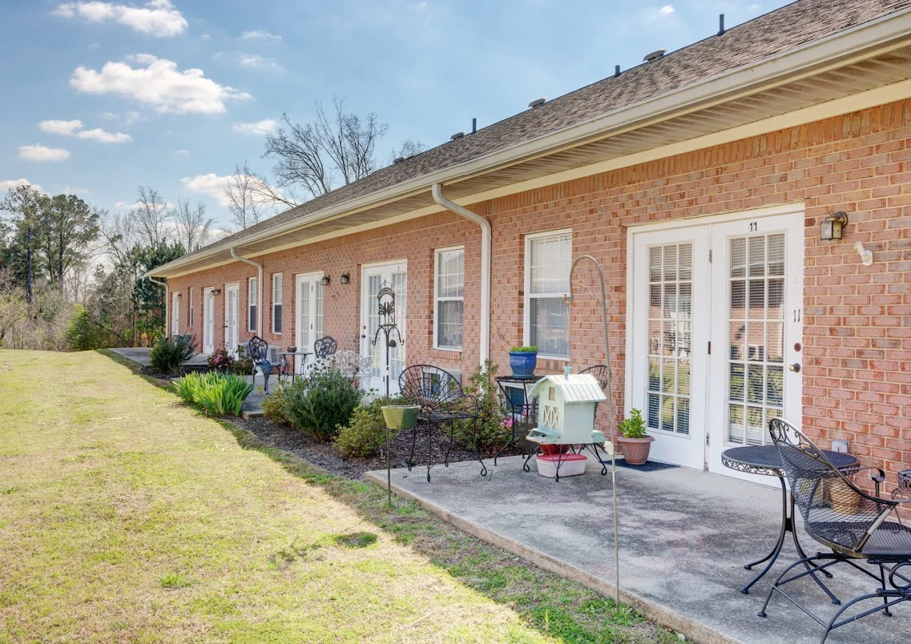 Image of Monarch Place (2)