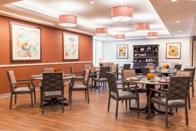 Image of Cottage Grove Place (5)