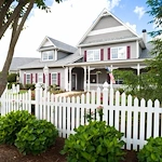 Image of Country Village Senior Living (1)