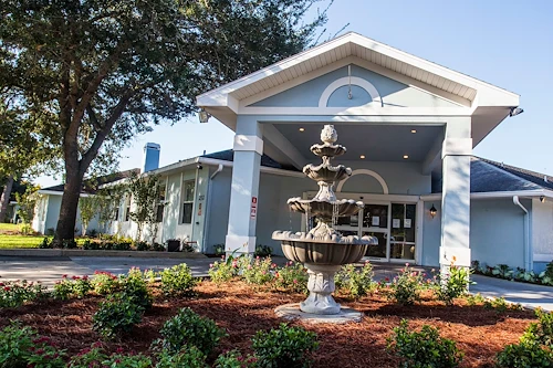 Image of Magnolia Manor at Daytona Beach (2)