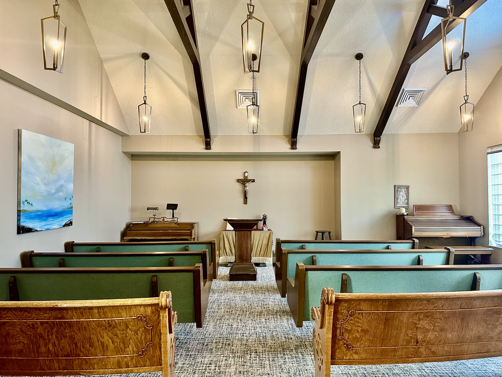 Alto Stuart, senior living community offering assisted living, memory care, and respite care in Stuart, FL, chapel